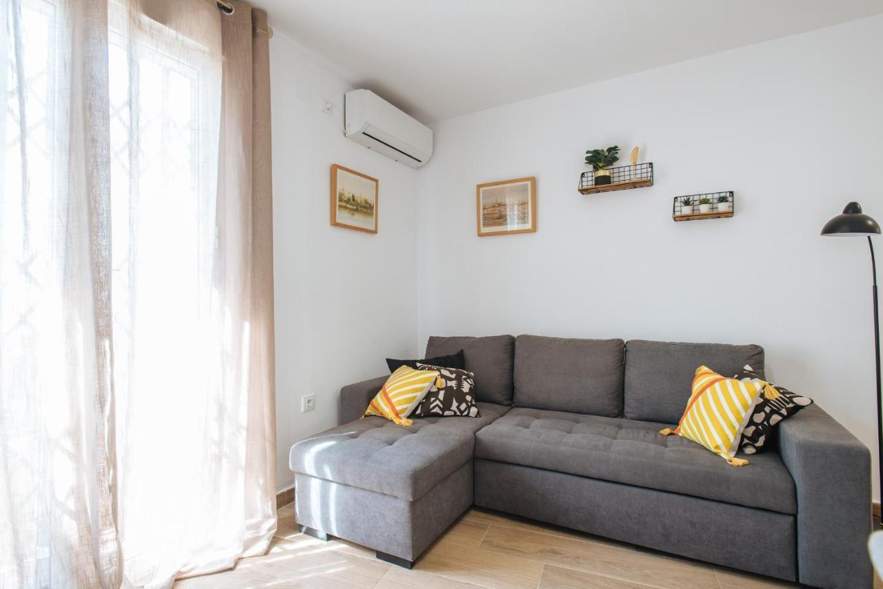 El Apartamento Del Reloj De Sol Sevilla Exteriör bild