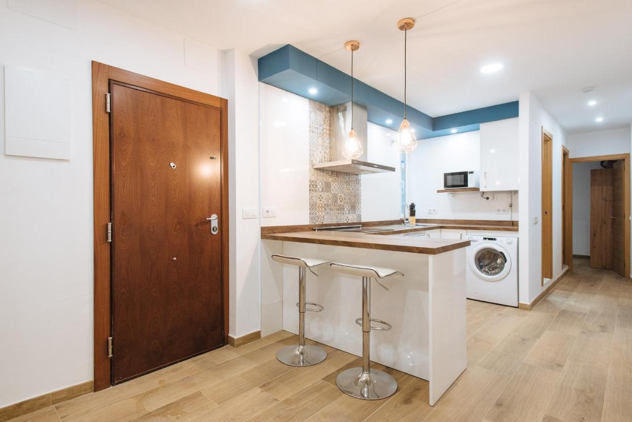 El Apartamento Del Reloj De Sol Sevilla Exteriör bild
